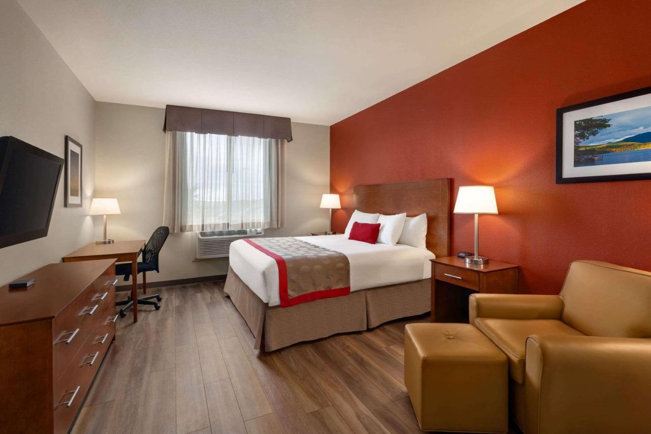 Bakken Airport Xwa Hotel & Studios Williston Eksteriør billede