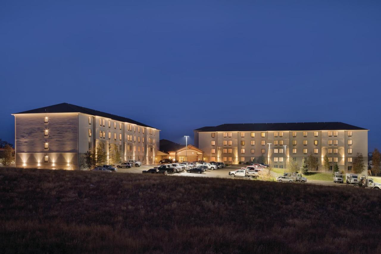Bakken Airport Xwa Hotel & Studios Williston Eksteriør billede